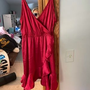 NWOT Tobi Red Satin Dress♥️